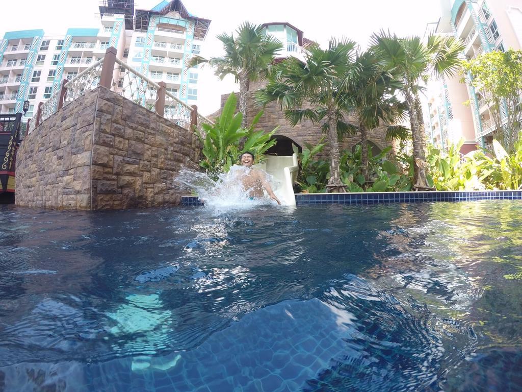 Grand Caribbean Resort Jomtian Pattaya Exterior photo